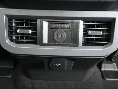 Used 2025 Ford F350 Lariat w/ Lariat Ultimate Package image 15