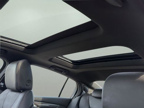 Used 2022 Cadillac CT5 Sport w/ Technology Package image 20