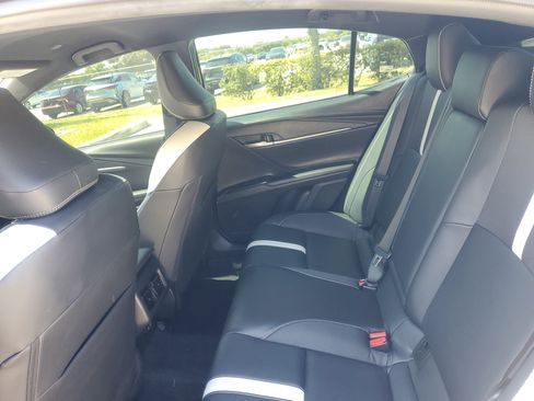 Certified 2025 Toyota Camry SE FWD image 11