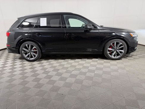 Used 2023 Audi SQ7 Prestige w/ Prestige Package AWD/4WD image 8