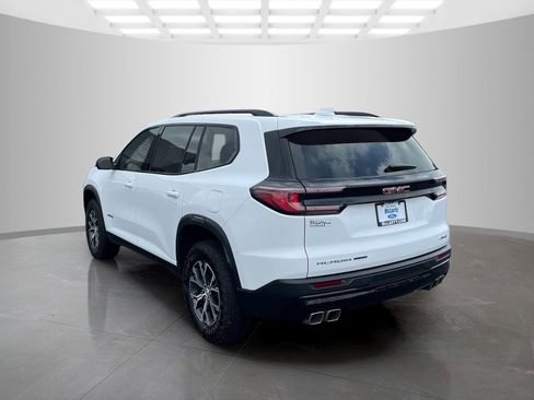 Used 2025 GMC Acadia AT4 w/ Luxury Package AWD/4WD image 6