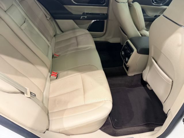 Used 2017 Lincoln Continental Reserve w/ Technology Package AWD/4WD image 22