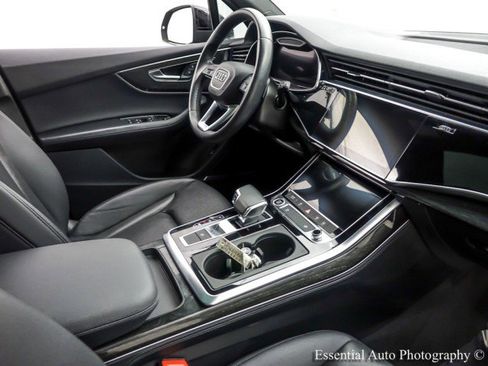 Used 2021 Audi Q7 3.0T Premium Plus w/ Executive Package image 34