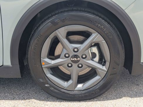 Certified 2025 Kia K4 FWD image 11