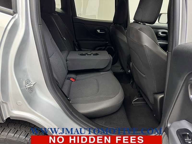 Used 2020 Jeep Renegade Altitude AWD/4WD image 17