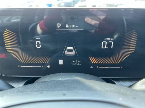 Used 2025 Kia K4 LXS image 16