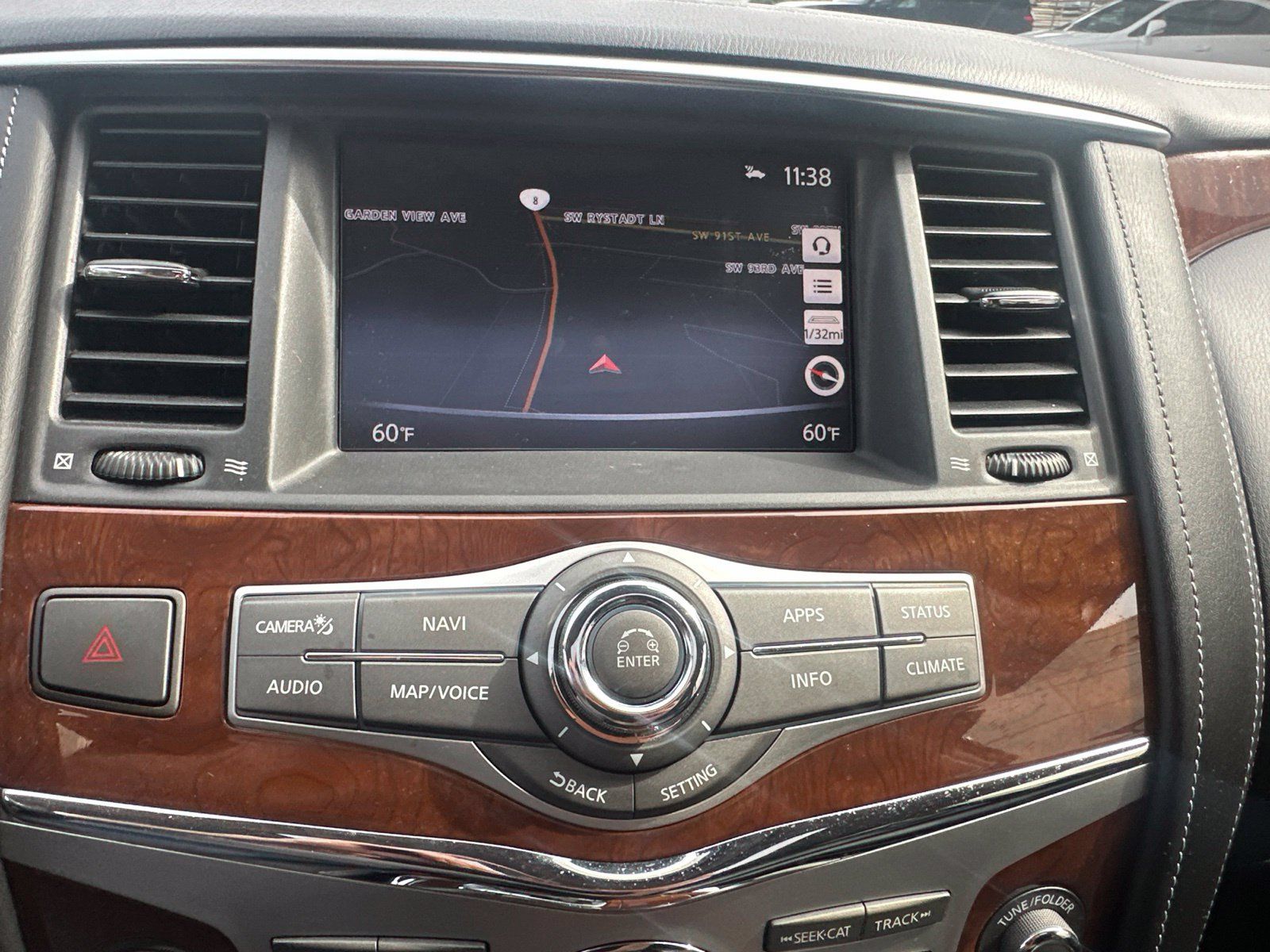 Used 2019 INFINITI QX80 Luxe w/ Proassist Package AWD/4WD image 11