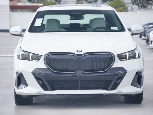 New 2026 BMW 530i w/ M Sport Package image 2