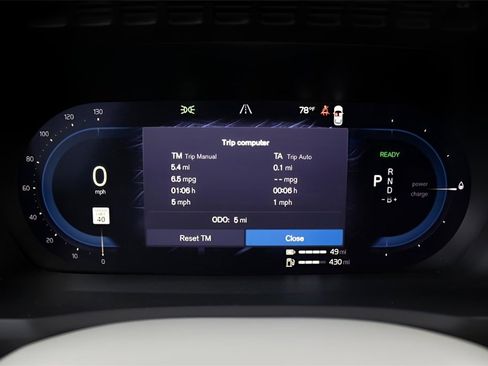 New 2025 Volvo XC90 T8 Plus w/ Protection Package Premier image 18