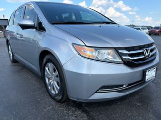 Used 2016 Honda Odyssey SE video 1