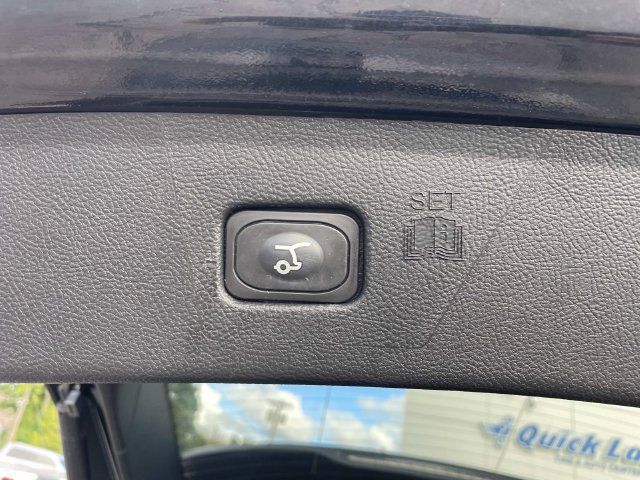 Used 2023 Ford Edge SEL w/ Convenience Package AWD/4WD image 9