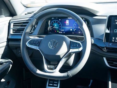 New 2026 Volkswagen Atlas Cross Sport SEL R-Line image 29