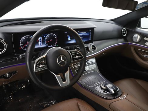 Used 2019 Mercedes-Benz E 300 4MATIC image 20