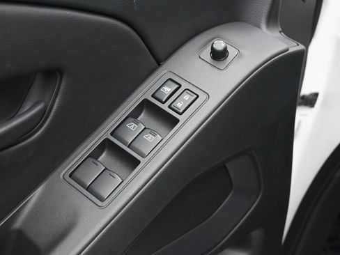 New 2026 Nissan Frontier SV AWD/4WD image 15