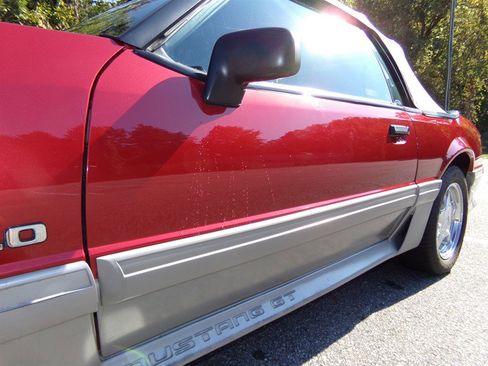 Used 1991 Ford Mustang GT image 15