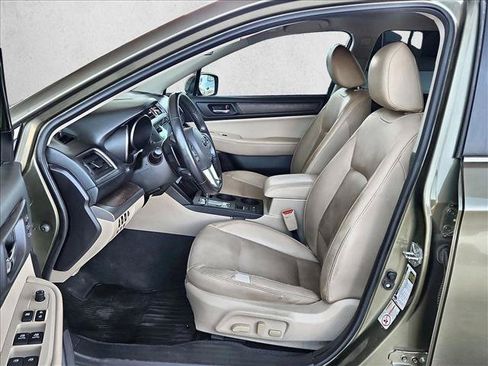 Used 2017 Subaru Outback 2.5i Limited AWD/4WD image 17