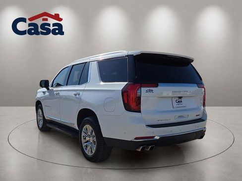 Used 2025 GMC Yukon Denali AWD/4WD image 4