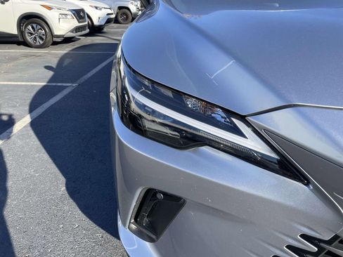 Used 2024 Lexus RX 350 Premium image 17