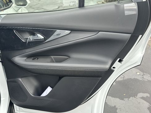 New 2026 Chevrolet Blazer EV LT image 16