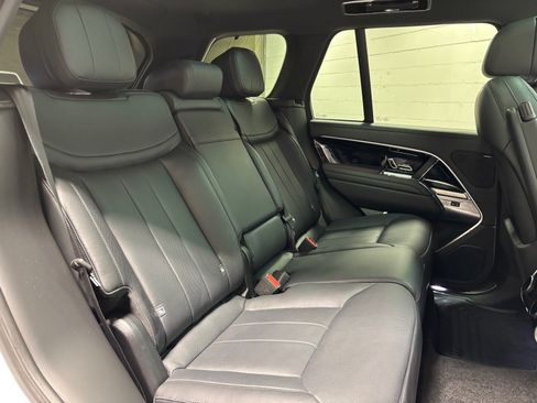 Used 2023 Land Rover Range Rover SE AWD/4WD image 39