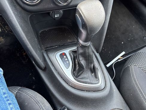 Used 2015 Dodge Dart SXT image 23