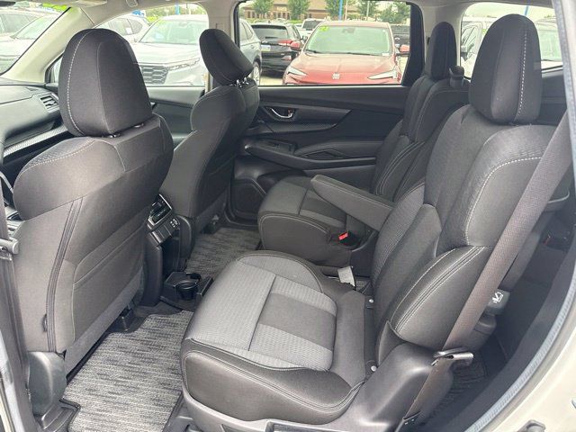 Used 2025 Subaru Ascent Premium AWD/4WD image 17
