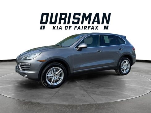Used 2012 Porsche Cayenne image 2