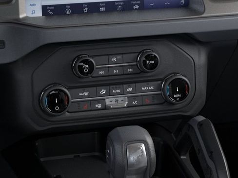 New 2026 Ford Bronco Big Bend w/ Black Diamond Package AWD/4WD image 18