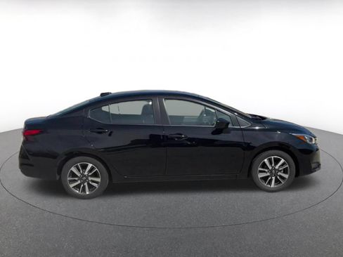 Used 2025 Nissan Versa SV FWD image 12