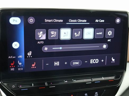 Used 2021 Volkswagen ID.4 Pro S image 35