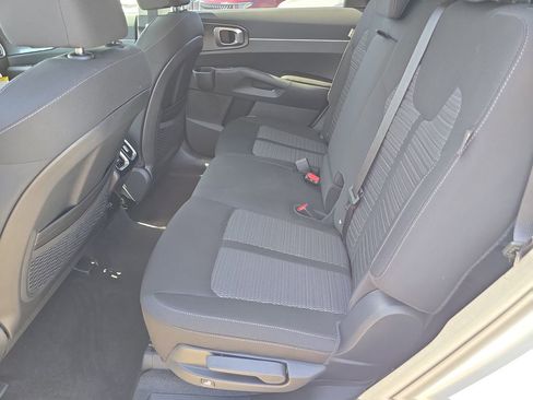 New 2026 Kia Sorento LX FWD image 16
