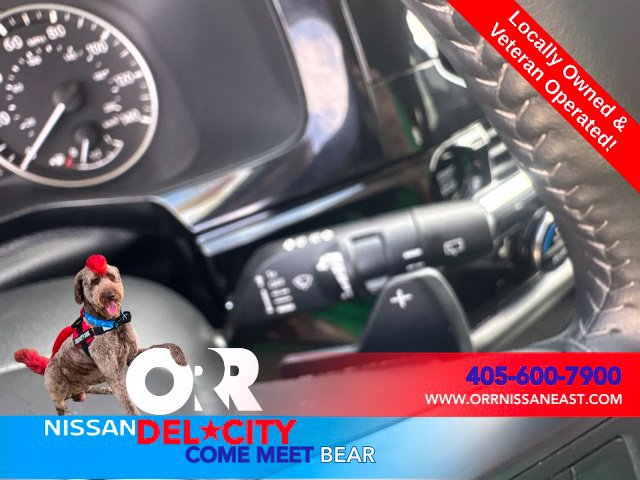Used 2025 Nissan Pathfinder SV AWD/4WD image 20