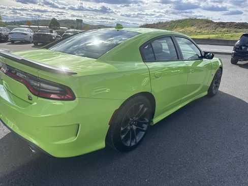 Used 2023 Dodge Charger Scat Pack RWD image 3