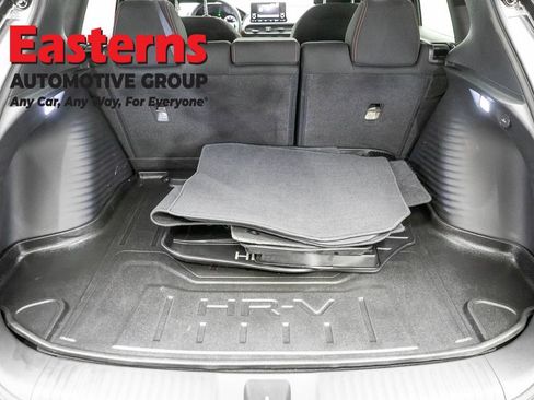 Used 2023 Honda HR-V Sport image 9