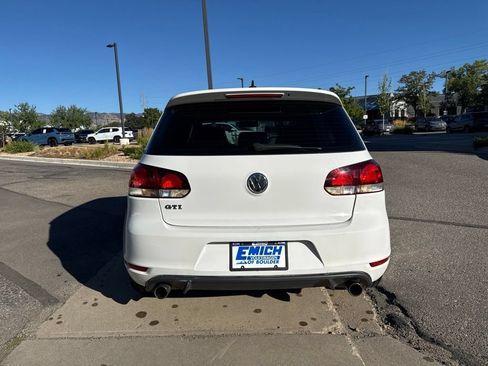 Used 2011 Volkswagen Golf 2-Door FWD image 4