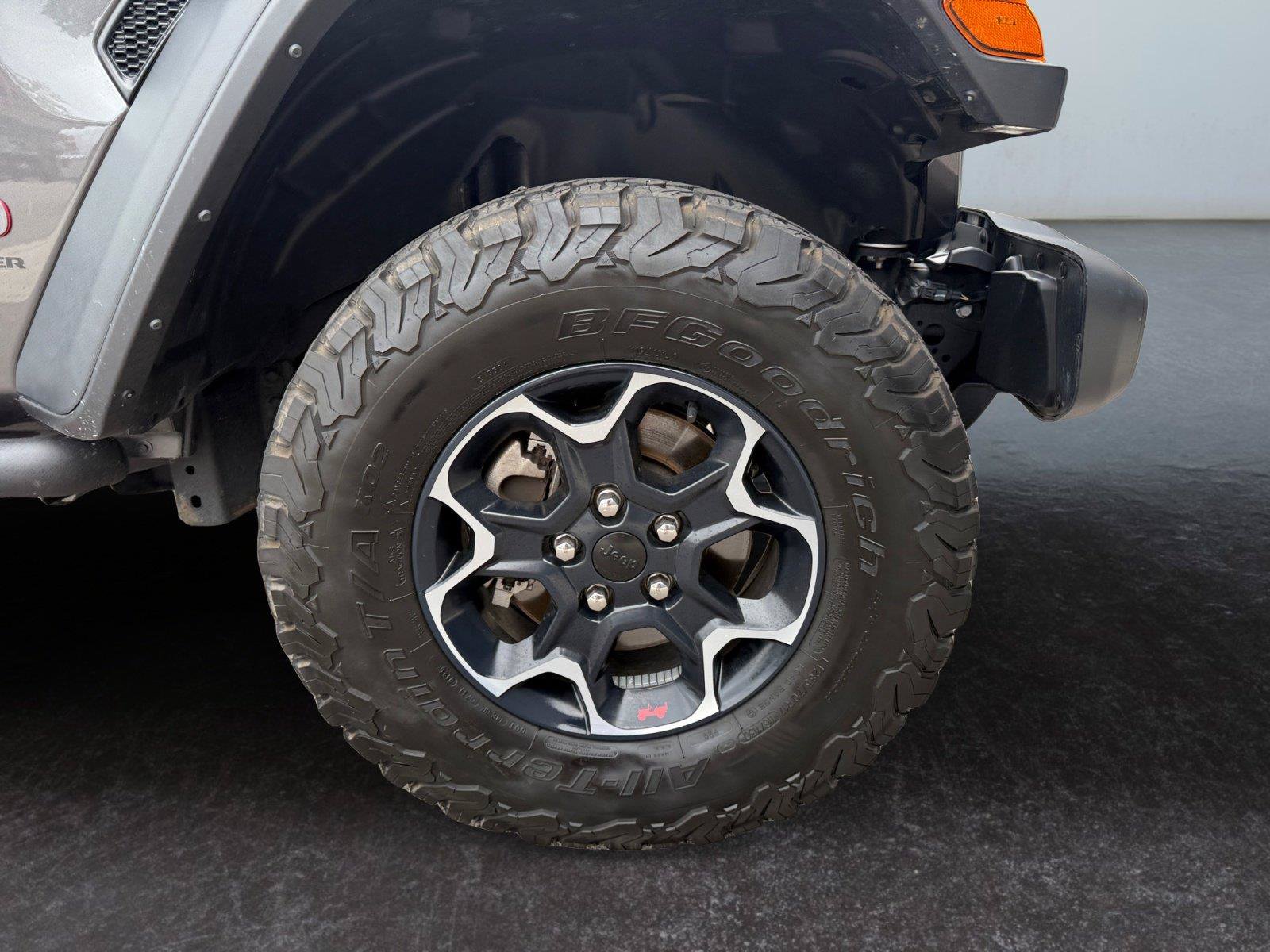 Used 2023 Jeep Wrangler Unlimited Rubicon AWD/4WD image 28