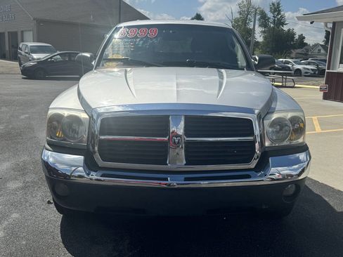 Used 2005 Dodge Dakota SLT image 5