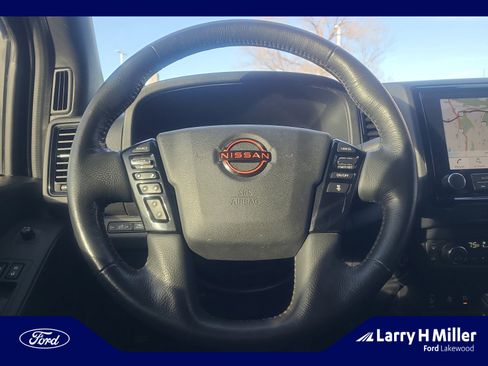 Used 2022 Nissan Frontier PRO-4X w/ Pro-4X Premium Package image 9