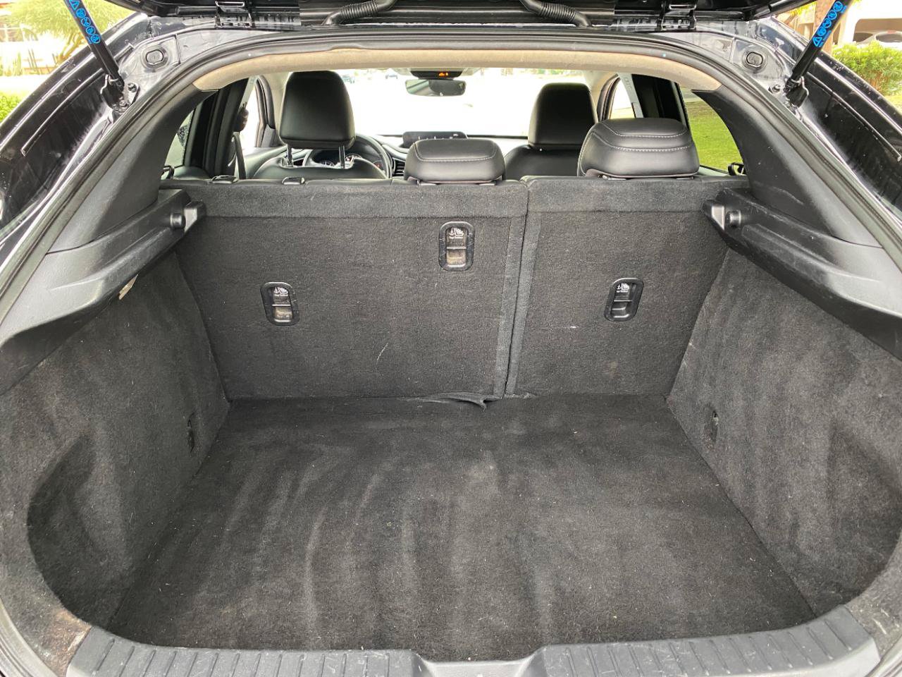 Used 2021 MAZDA CX-30 FWD 2.5 S w/ Select Package image 9