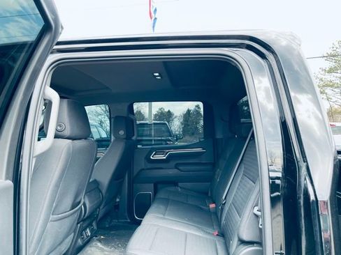 Used 2022 Chevrolet Silverado 1500 RST image 22