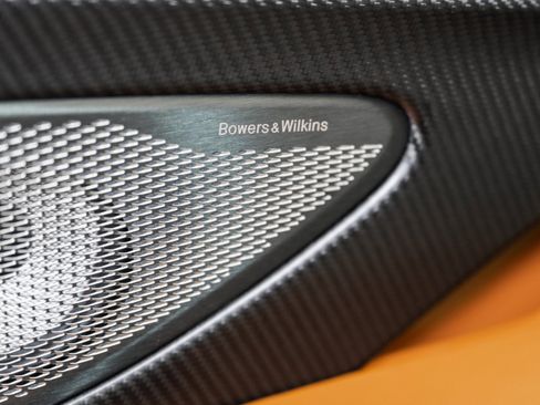 Used 2025 Aston Martin Vanquish image 20