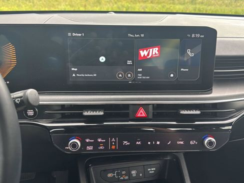 Used 2025 Kia K5 GT-Line w/ GT-Line Premium Package FWD image 13