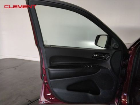 Used 2022 Dodge Durango R/T w/ Trailer Tow Group IV image 28