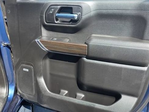 Used 2020 Chevrolet Silverado 1500 RST w/ True North Edition AWD/4WD image 16