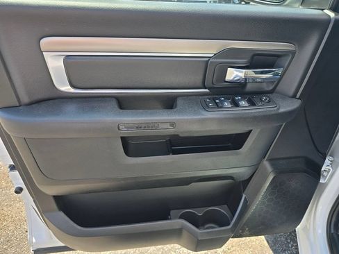 Used 2024 RAM 1500 Warlock AWD/4WD image 8