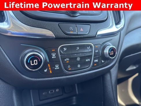 Used 2024 Chevrolet Equinox LT image 5
