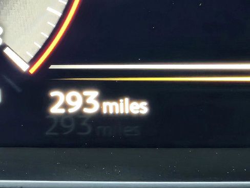 New 2026 INFINITI QX60 Luxe w/ Family Package image 28