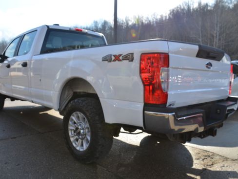 Used 2020 Ford F250 XL w/ STX Appearance Package image 4