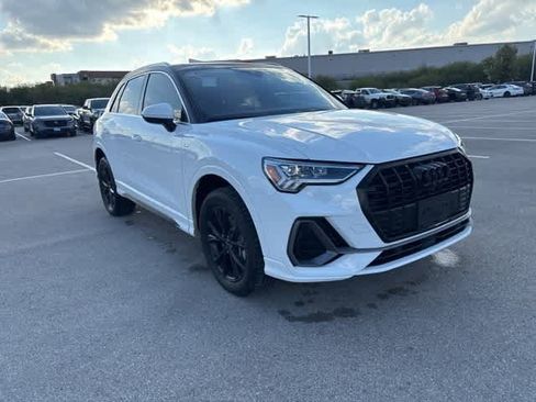 Used 2023 Audi Q3 2.0T Premium Plus w/ Premium Plus Package image 7