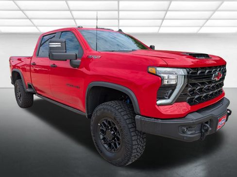 New 2026 Chevrolet Silverado 2500 ZR2 w/ ZR2 Bison Edition AWD/4WD image 1